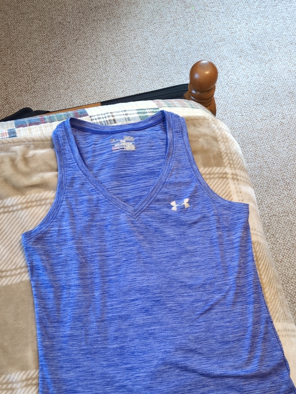 Under Armour Royal Heathered V-Neck Tank Top Size Medium Purple